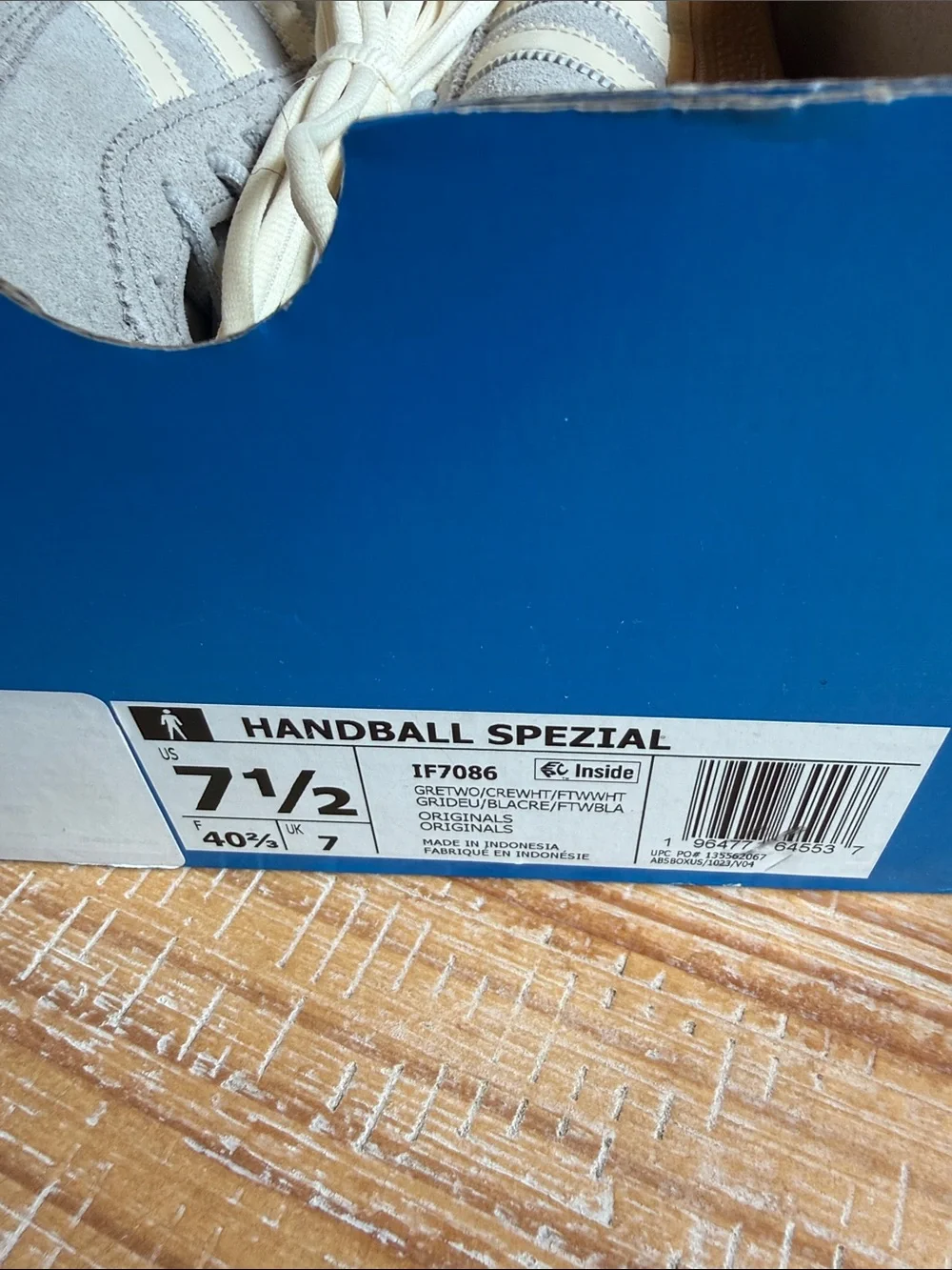 Adidas Handball Spezial Suede Sneakers - Light Gray & Cream